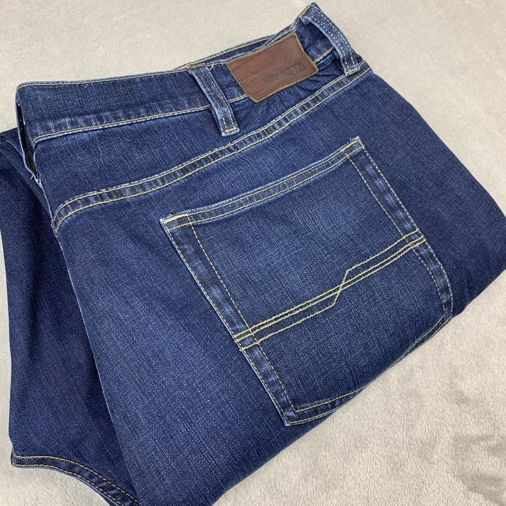 Jos A Bank Reserve Jeans Men 44x32* Blue Denim Straight Leg Tailored Fit Stretch